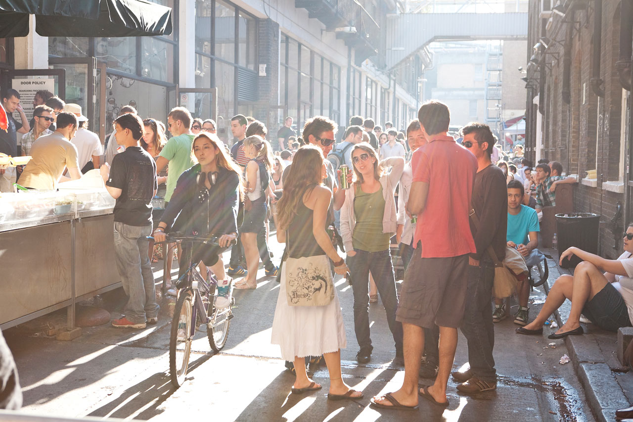 Dray Walk -katu, The Old Truman Brewery, Lontoo
