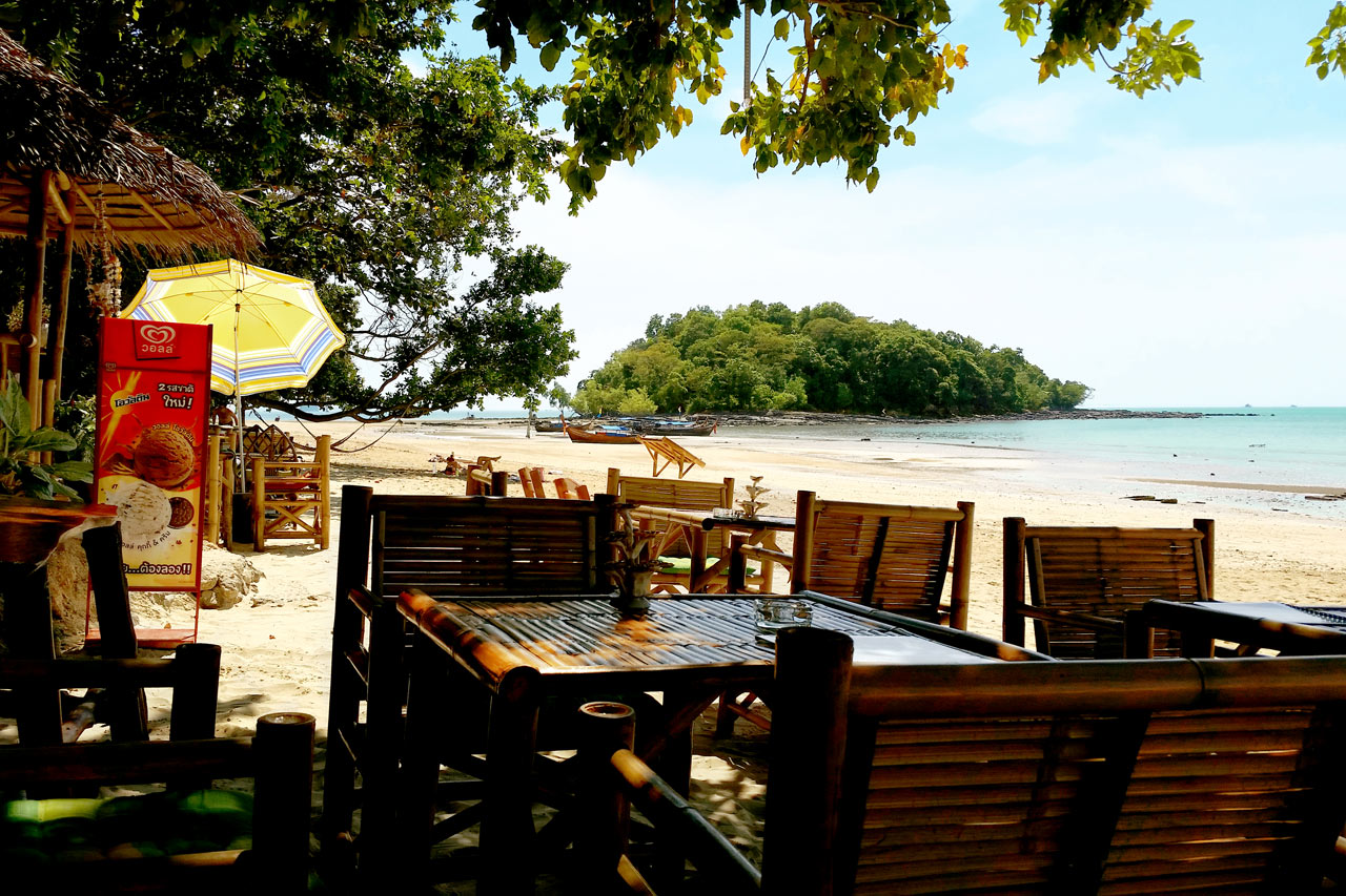 Klong Muang Beach, Ao Nangin pohjoispuolella