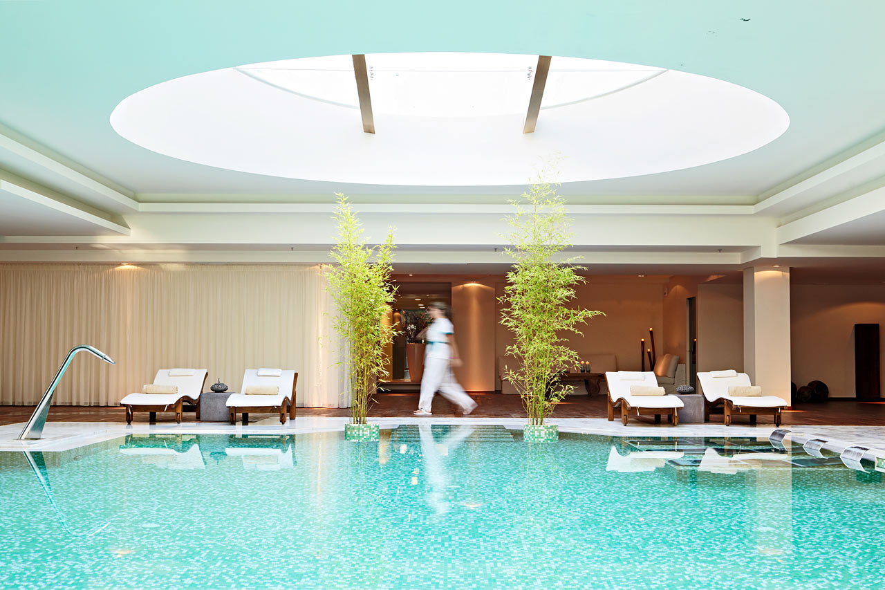 Spa-osaston sisäuima-allas