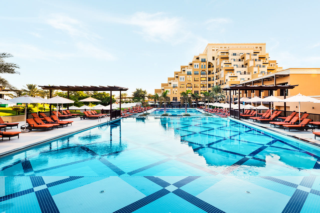 Hotellissa on useita ihania allasalueita