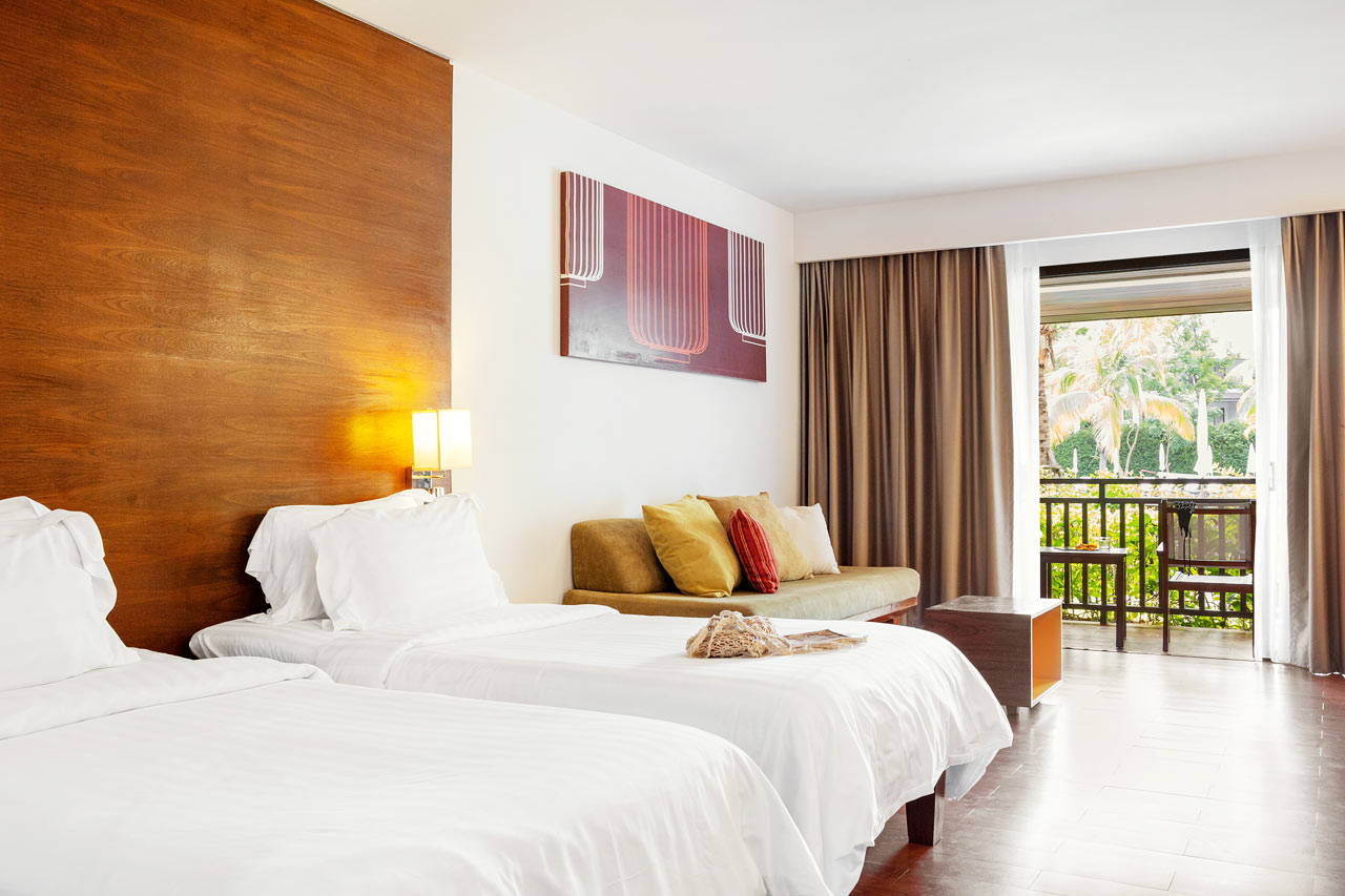 Classic Suite, terassi allasalueelle päin