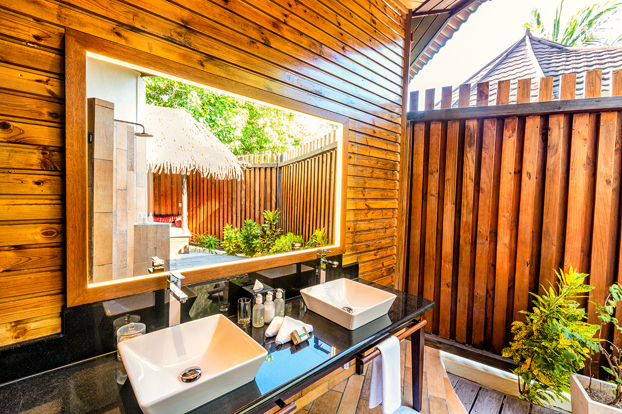 Kahden hengen Jacuzzi Beach Villa -huone