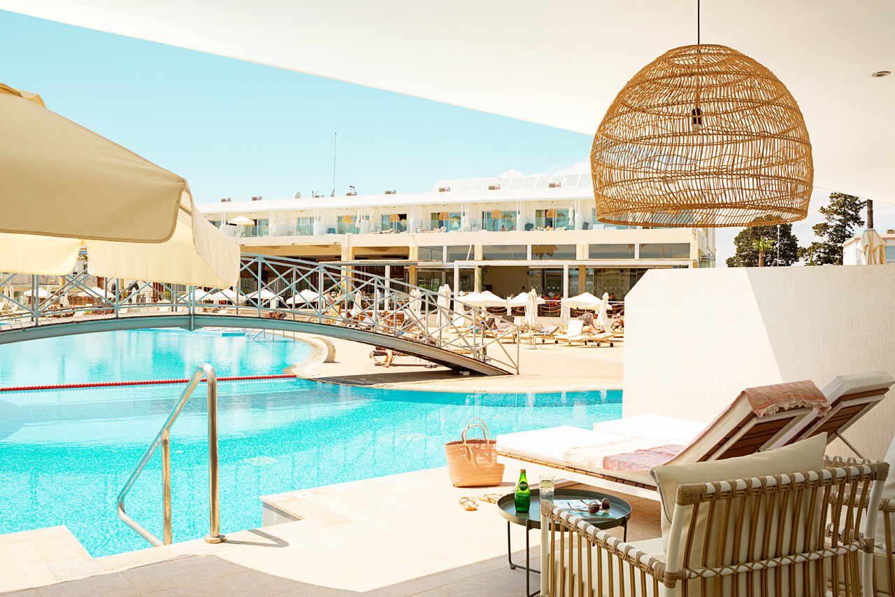 Prime Pool Suite, 2 huonetta, terassilta suora pääsy hotellin altaaseen