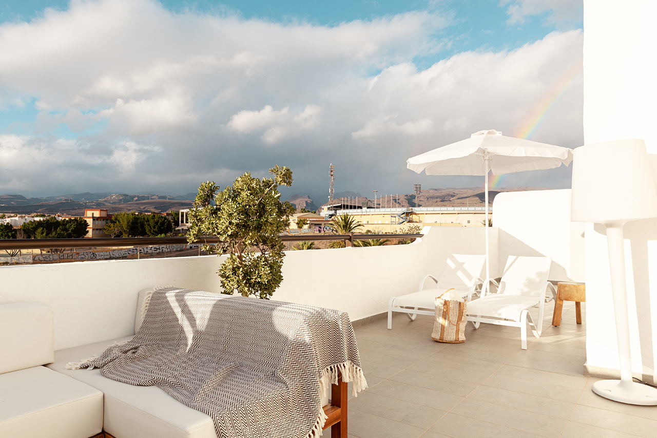 Prime Lounge Suite - 2 huonetta, iso parveke allasalueen ja Maspalomasin suuntaan