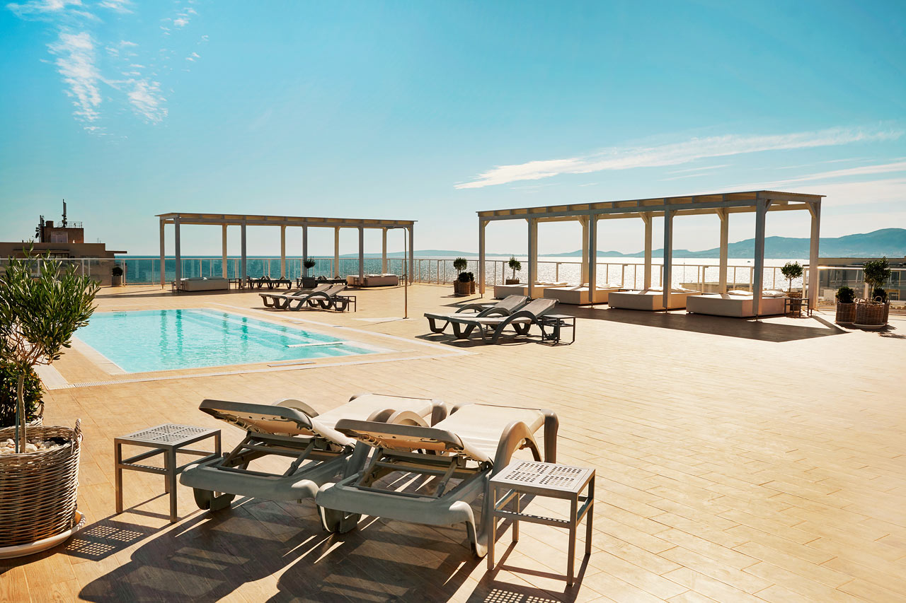Prime Rooftop Suite, merinäköala sekä pääsy kattoterassille