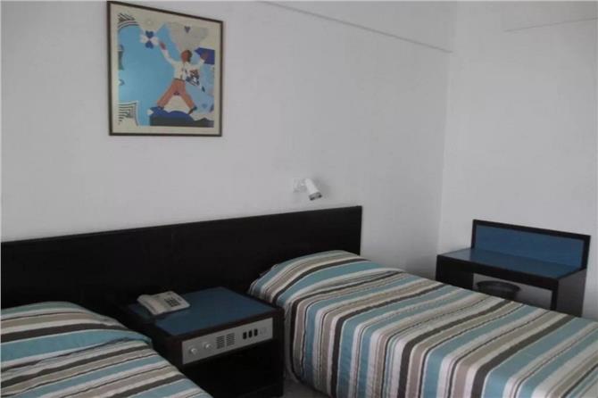 Kuvia Hotellista Atrium Zenon Hotel Apartments Tjareborg