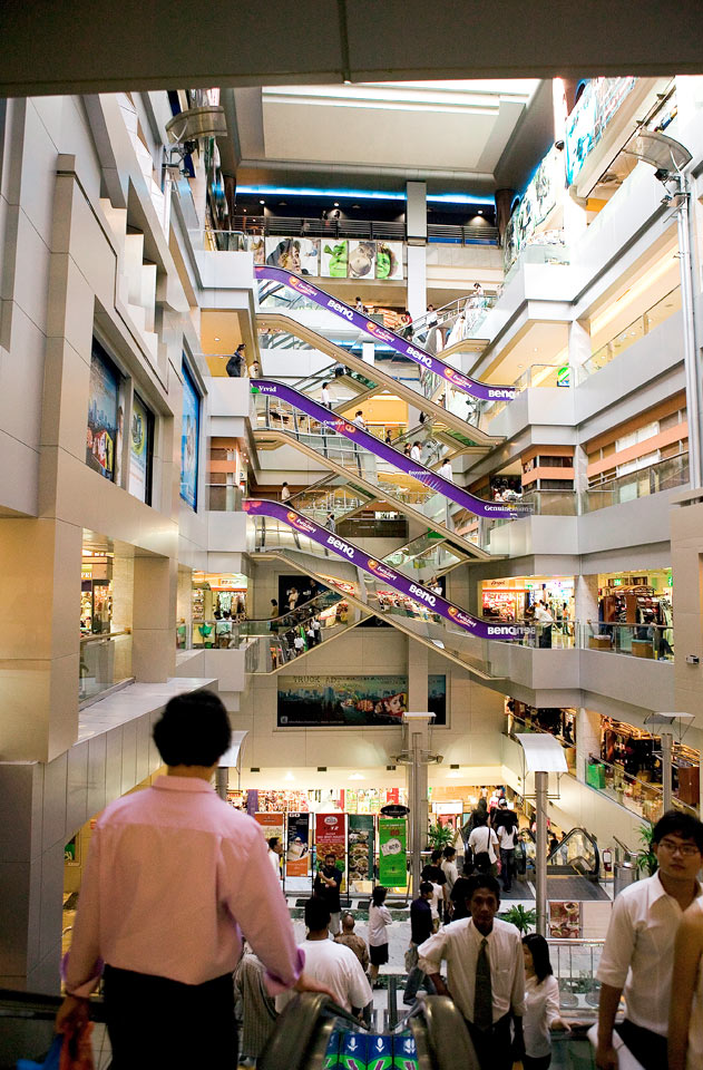 MBK on suuri tavaratalo Bangkokissa.