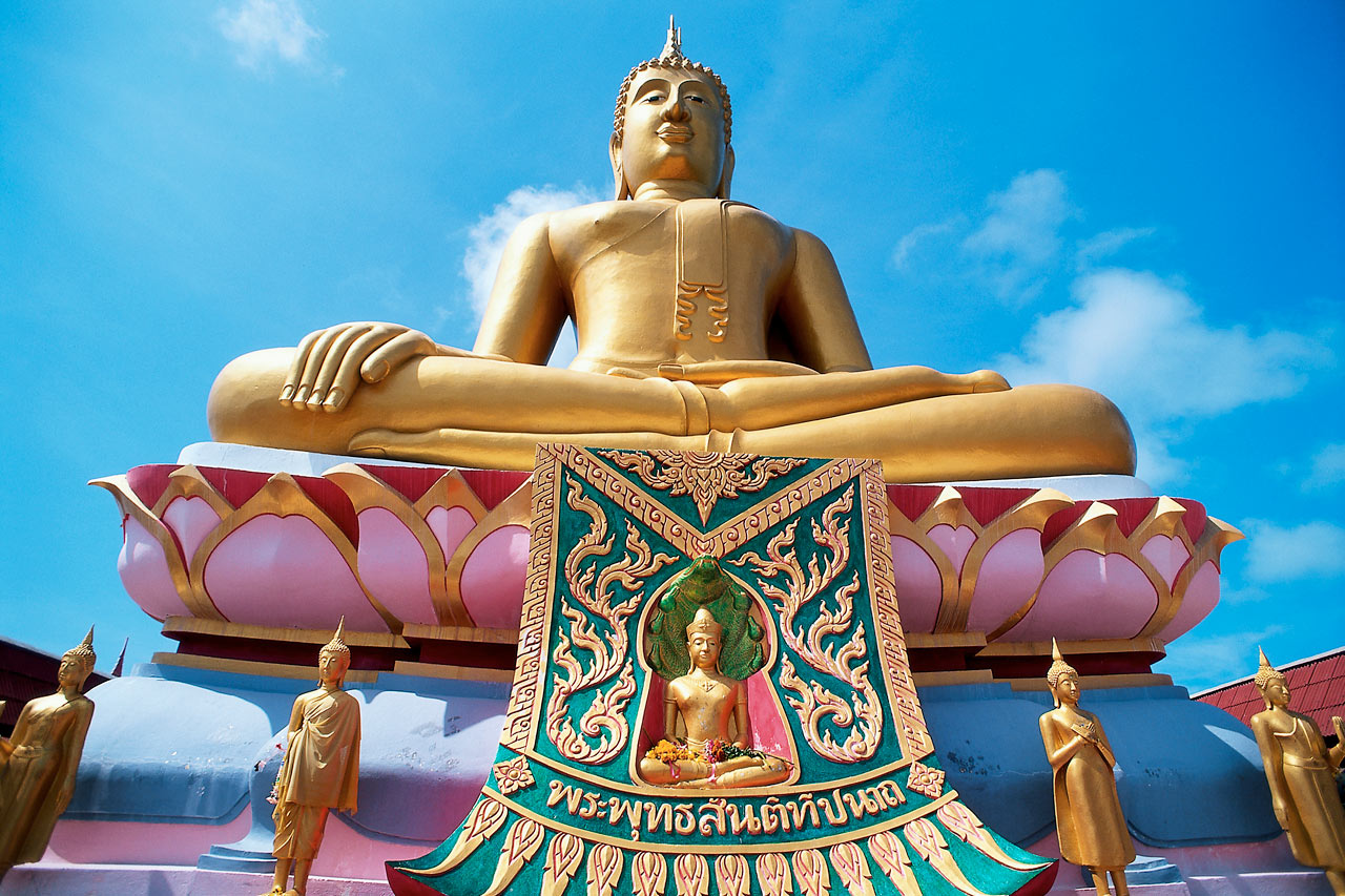 Wat Phra Yai on Koh Samuin suurin buddhalainen temppeli. Kannattaa käydä katsomassa.