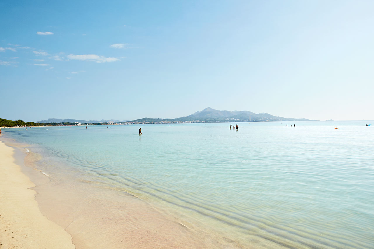 Sunwning Alcudia Beachin edessä oleva ranta