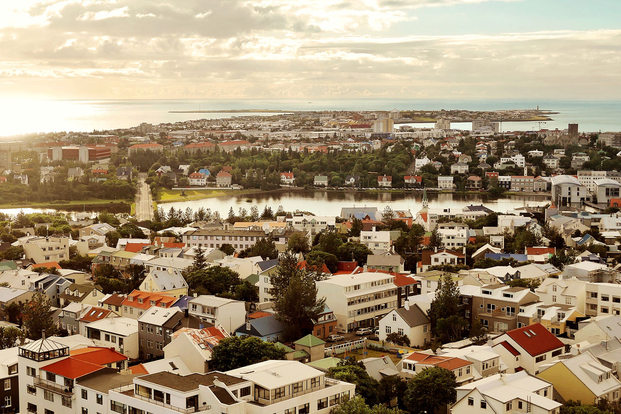 Näköalat yli Reykjavikin